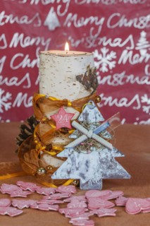 Birch Wood Candle Holder with Christmas Decoration