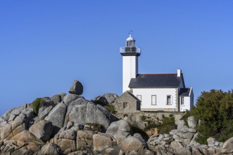 Phare de Pontusval lighthouse at the Pointe de Beg-Pol