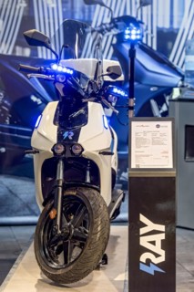 Electric scooter