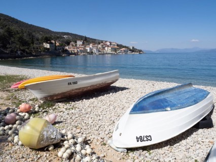 Boats on the beach near the fishing village of Valun