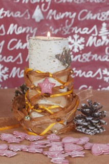 Birch Wood Candle Holder with Christmas Decoration