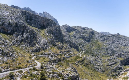 Mountain pass with serpentines to Sa Colobra