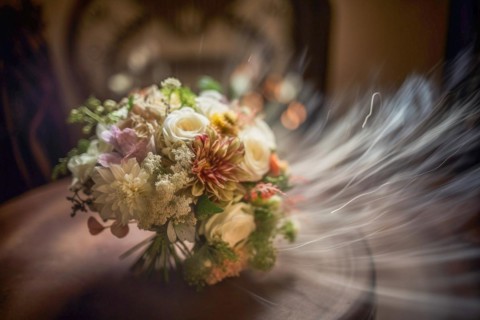 Dynamic throwing of a bridal bouquet at the wedding