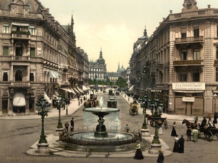 The Kaiserstrasse in Frankfurt
