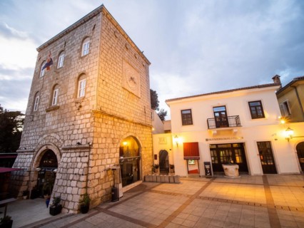 Town Tower