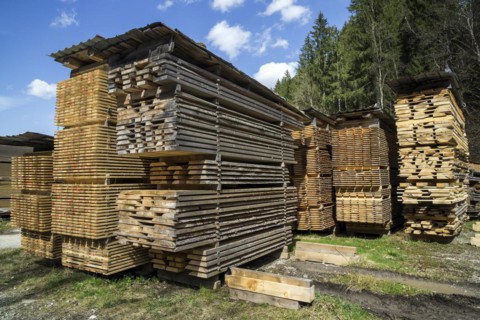 Stored sawn timber