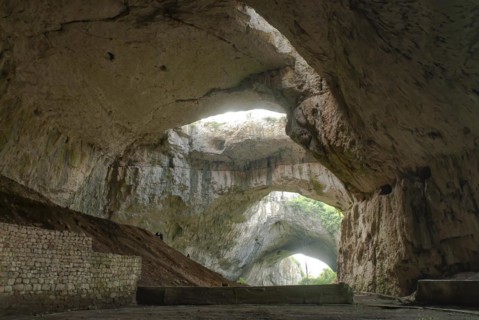 Devetashka Cave