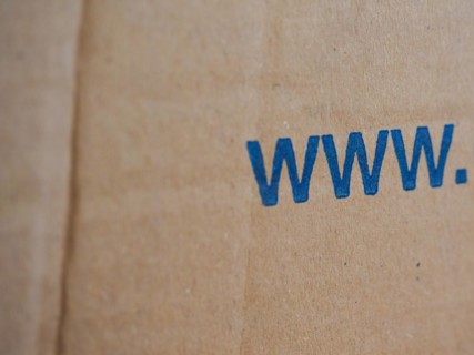 Cardboard box with www