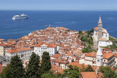 Cruise ship anchors off Piran