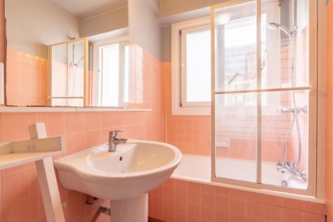 Home bathroom