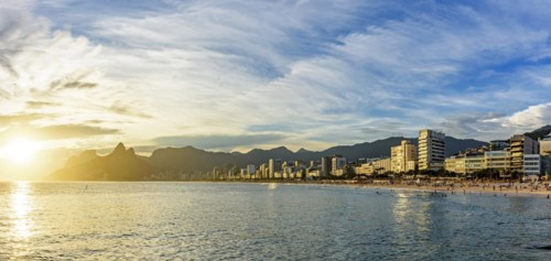 Panoramic image of Ipanema beach during sunset with the sea