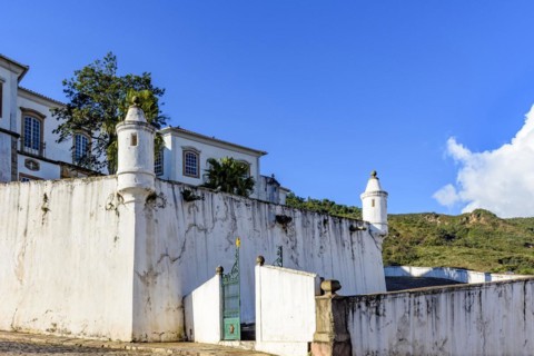 Old historic fortification in colonial style at the entrance to the city of Ouro Preto in Minas Gerais