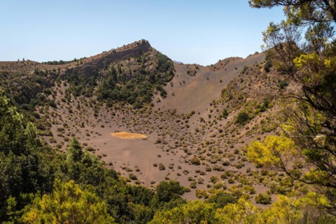 Fireba volcano from La Llania park in El Hierro