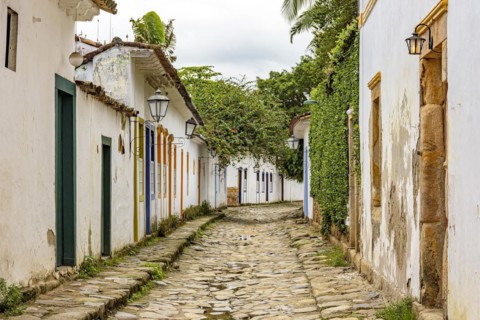 Old streets of the famous city of Paraty on the coast of the state of Rio de Janeiro and founded in 1667 with its colonial-style houses and cobblestones