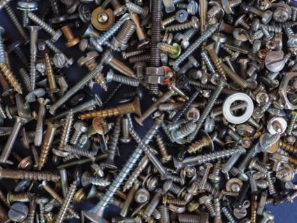 Set of screws