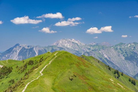 Panoramic hiking trail from Fellhorn