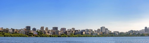 Panoramic image of the Leblon and Ipanema neighborhoods in Rio de Janeiro with their buildings seen from Rodrigo de Freitas Lagoon