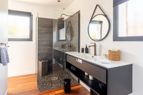 Home bathroom