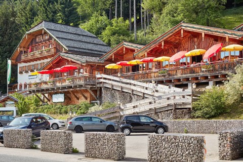 Dorf-Alm