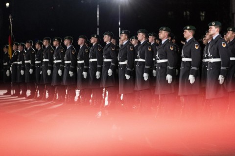 Soldiers from the Guard Battalion of the German Armed Forces