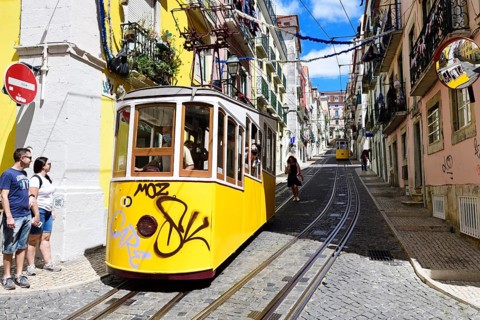 Funicular Elevador da Bica