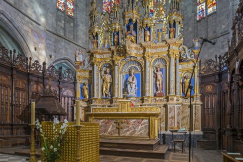 Marble altar of the Cathedrale Sainte-Marie
