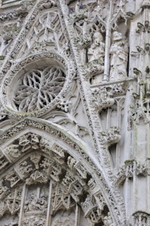 Rose window of the chapel of the Holy Spirit
