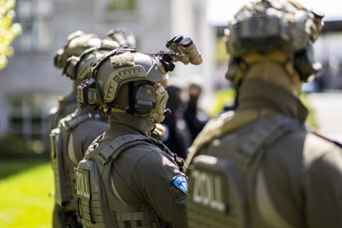Members of the special unit Zentrale Unterstuetzungsgruppe Zoll