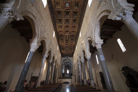 Portico and gilded coffered ceiling from the 18th century