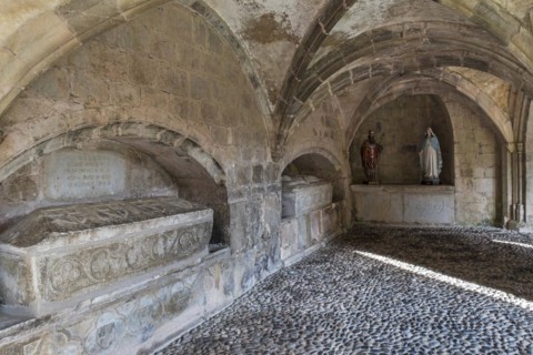 Sarcophagi in cloister of Cathedrale Sainte-Marie