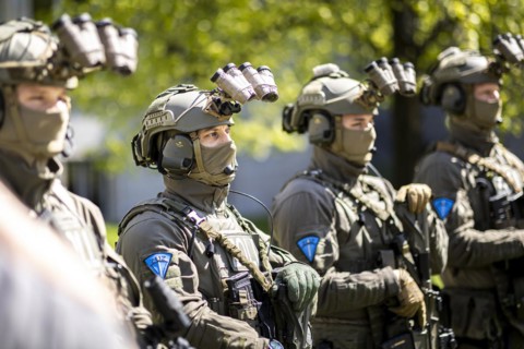Members of the special unit Zentrale Unterstuetzungsgruppe Zoll