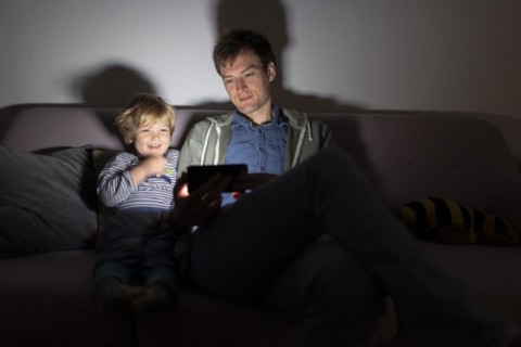 Topic: Father and toddler and media consumption