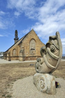 The chapel Notre-Dame de Rocamadour in the harbour of Camaret-sur-Mer