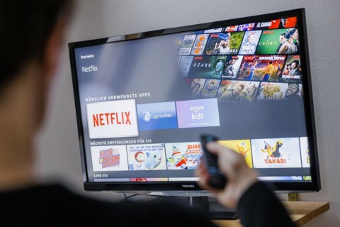 Symbolic photo: The logo of the streaming service Netflix can be seen on a television. Berlin