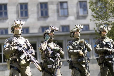 Members of the special unit Zentrale Unterstuetzungsgruppe Zoll