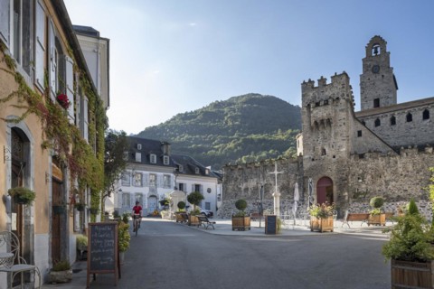 Twelfth century Eglise des Templiers