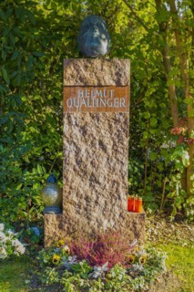 Honorary grave of the actor Helmut Qualtinger