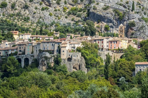 View over the Notre-Dame-de-l'Assomption church and the village Moustiers-Sainte-Marie