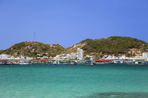 View to Binh Houng Island