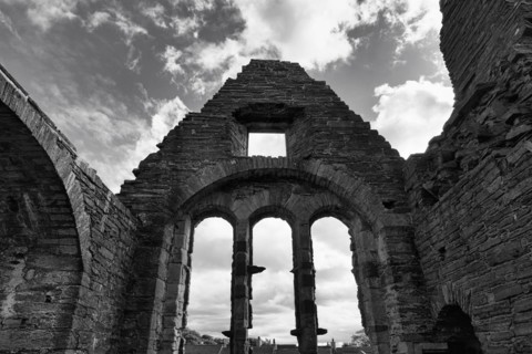 Castle ruin and former bishop's residence