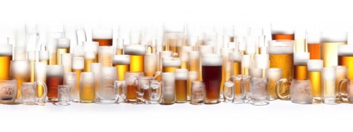 Seamless tileable rows of glasses and mugs of beer on a white background