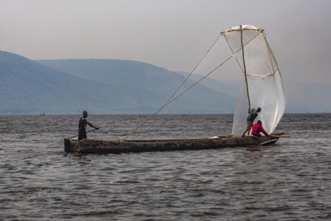 Improvised sailing boat on the Congo river