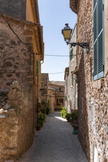 Alley