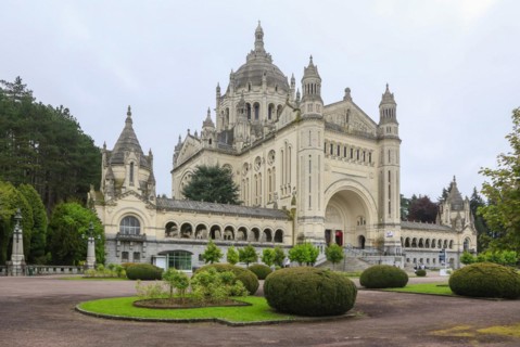 Romano-Byzantine Basilica Basilique Sainte-Therese de Lisieux