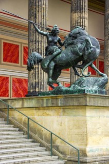 Bronze sculpture of a mounted Amazon