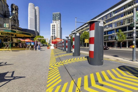 Anti-terror barriers