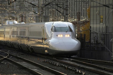Tokaido Shinkansen series 700 approaching Tokyo Station Asia