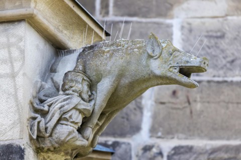 Anti-Semitic sculpture of a Jew sow