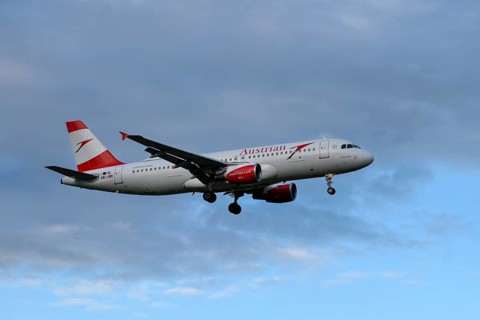 Aircraft Austrian Airlines