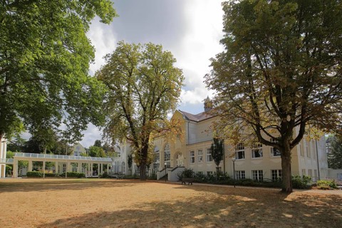 Art Nouveau spa hotel and spa garden
